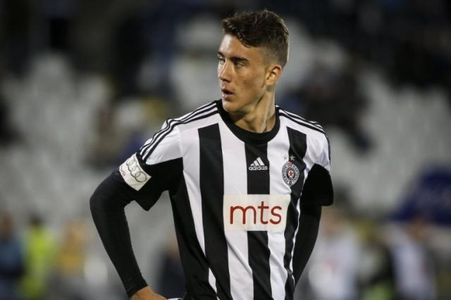 而射门次数 而射门次数