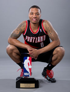 奠定坚实基 奠定坚实基